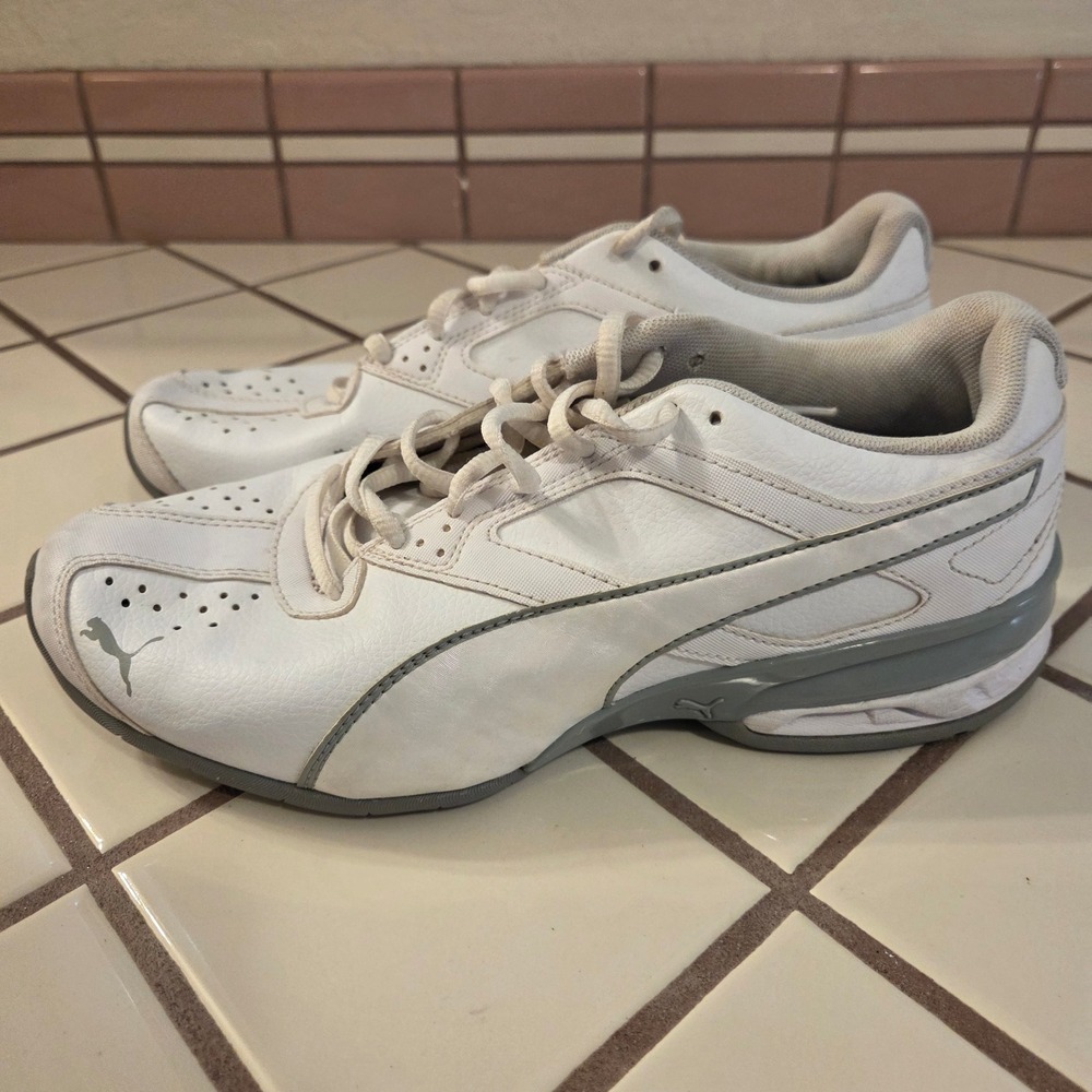 Puma Tazon 6 Womens White Silver Athletic Running Shoes Sneakers Size 8.5 190197